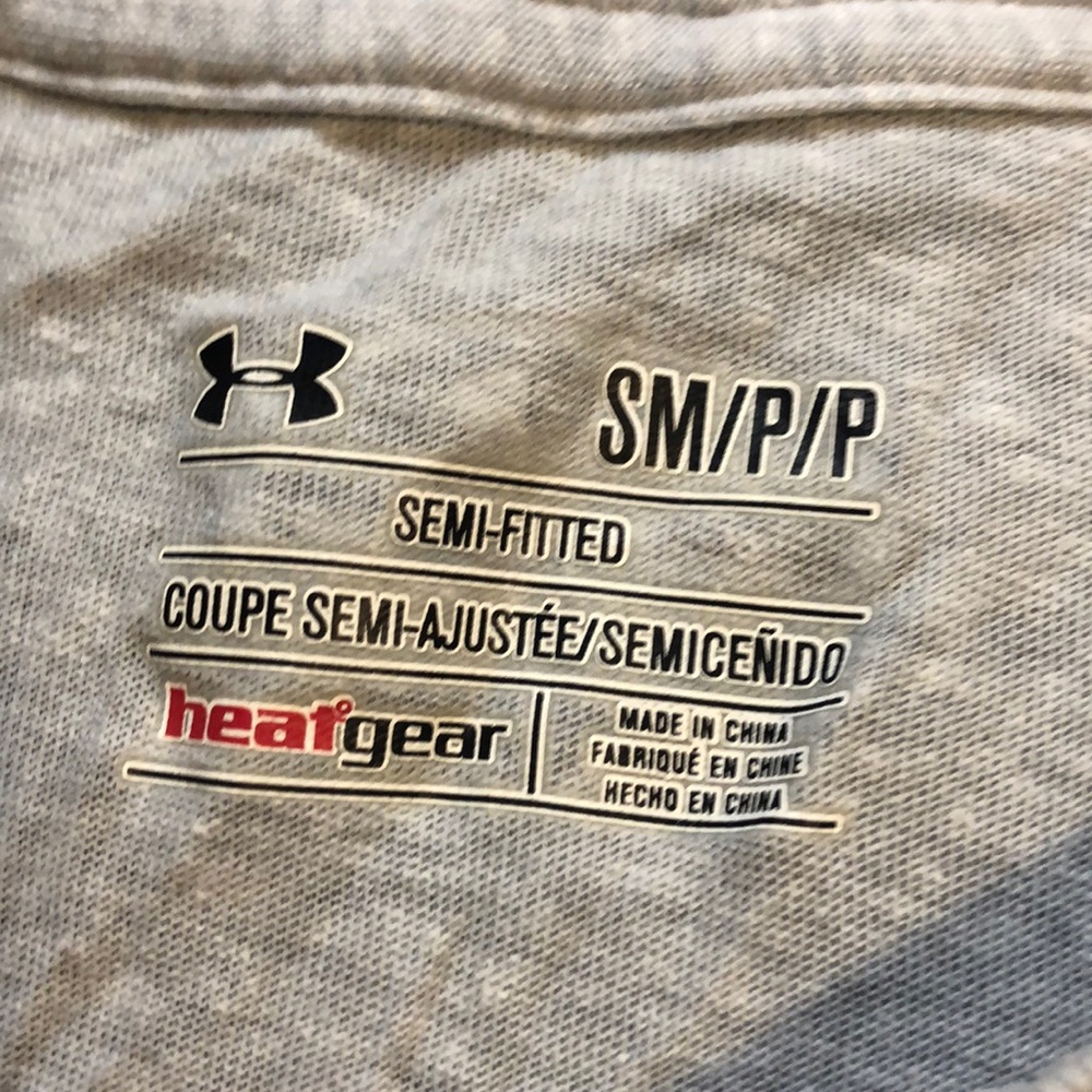 Under Armour Tee - Picture 2 of 2